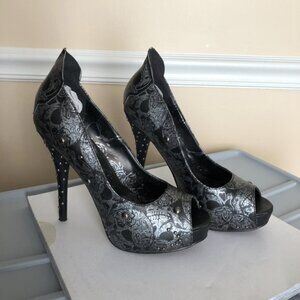 Skull Pumps